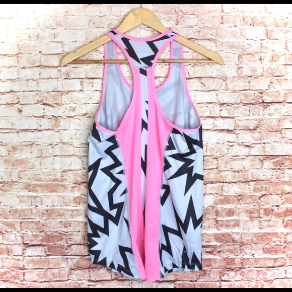 Nike Crazy Pattern Racerback Tank Top Lightweight - Picture 4 of 7
